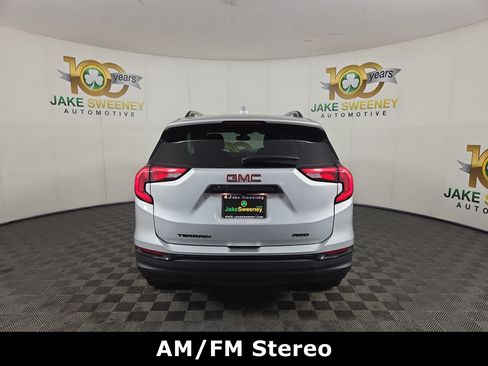 Used 2021 GMC Terrain SLE w/ Driver Convenience Package AWD/4WD image 7