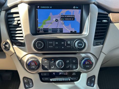 Used 2018 GMC Yukon Denali w/ Denali Ultimate Package AWD/4WD image 20