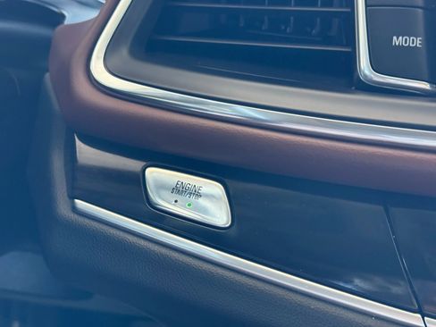 Used 2021 Buick Enclave Avenir w/ Avenir Technology Package image 32