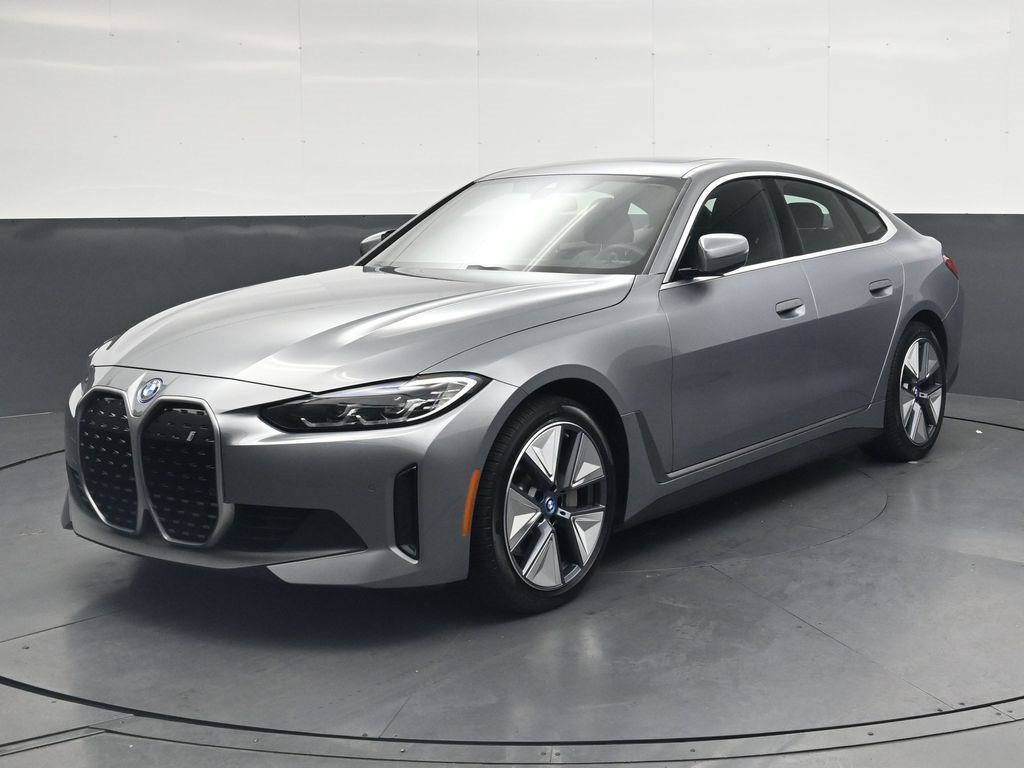 Used 2024 BMW i4 eDrive35 w/ Premium Package RWD image 8