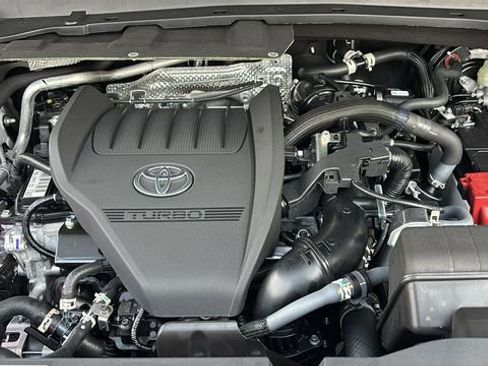 New 2026 Toyota Grand Highlander Platinum image 36