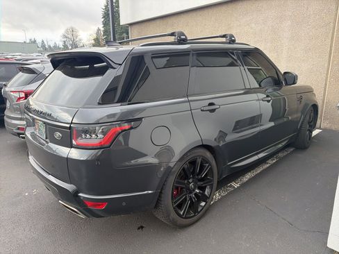 Used 2020 Land Rover Range Rover Sport HST image 3