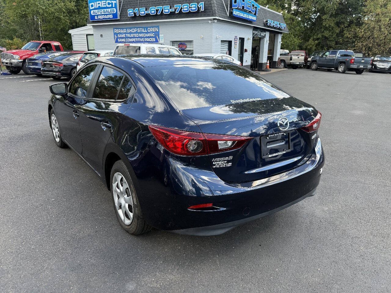 Used 2017 MAZDA MAZDA3 Sport FWD image 8
