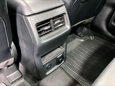 Used 2024 Ford Edge SEL w/ Convenience Package AWD/4WD image 12