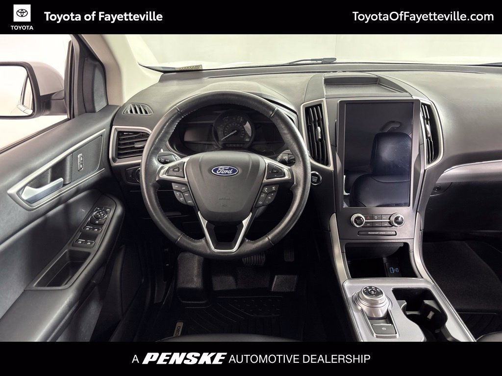 Used 2022 Ford Edge SEL AWD/4WD image 2