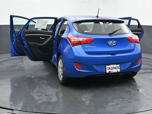 Used 2017 Hyundai Elantra GT image 51
