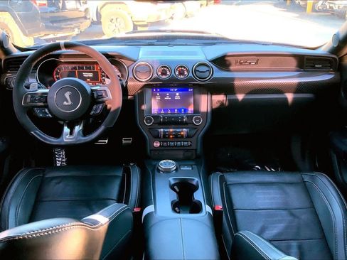 Used 2022 Ford Mustang Shelby GT500 w/ Carbon Fiber Track Pack image 15