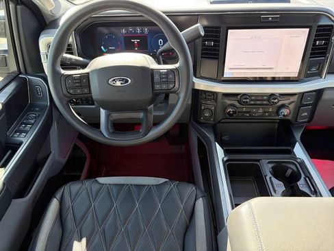 Used 2025 Ford F250 XLT w/ Black Appearance Package AWD/4WD image 52