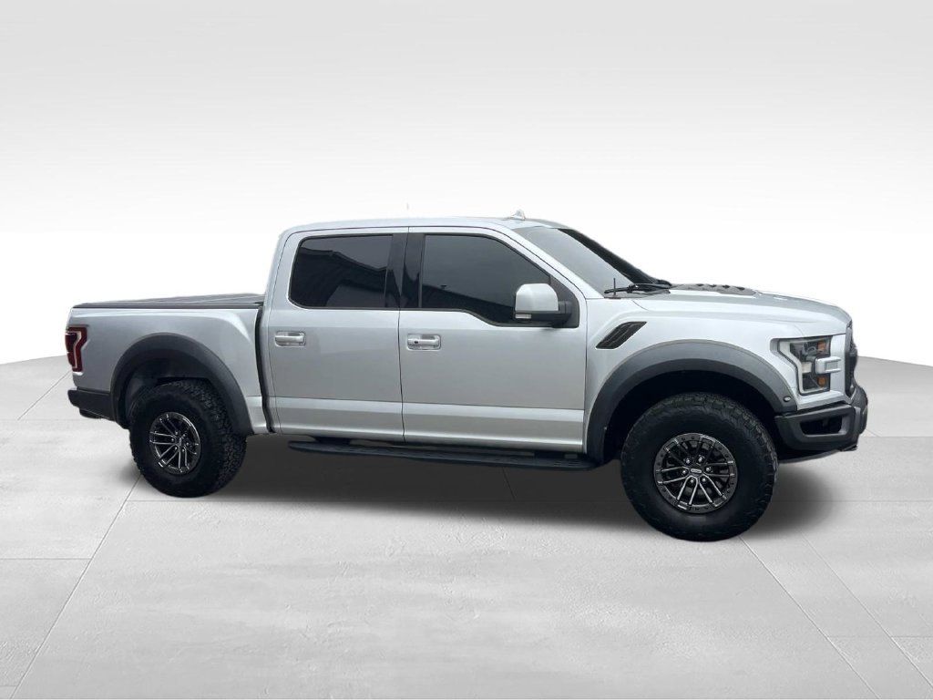 Used 2019 Ford F150 Raptor AWD/4WD image 2