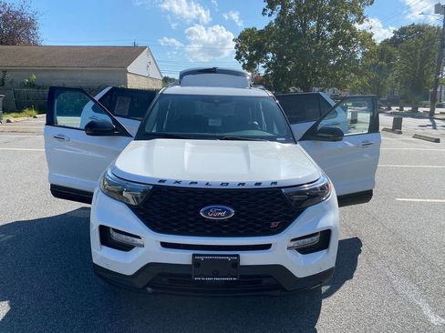 Used 2020 Ford Explorer ST w/ ST Street Pack image 29