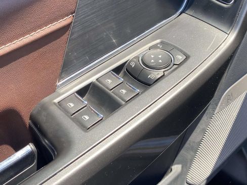 Used 2022 Ford F150 Lariat AWD/4WD image 15