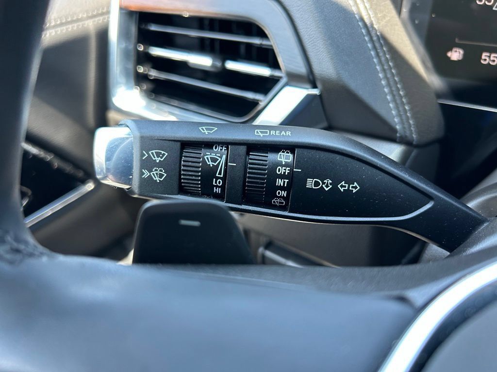 Used 2025 GMC Yukon Denali w/ Denali Reserve Package RWD image 63
