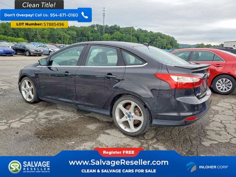 Used 2012 Ford Focus Titanium FWD image 3