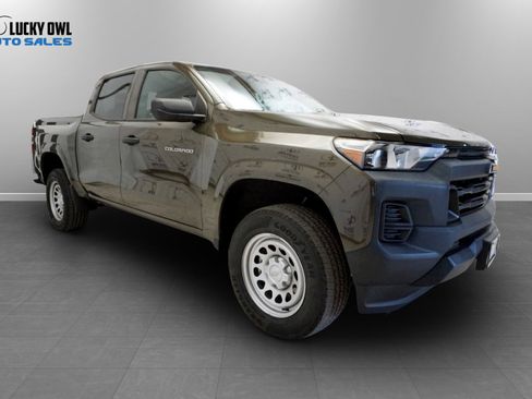 Used 2023 Chevrolet Colorado W/T RWD image 23
