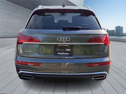 Certified 2023 Audi Q5 2.0T Premium Plus w/ Premium Plus Package image 5