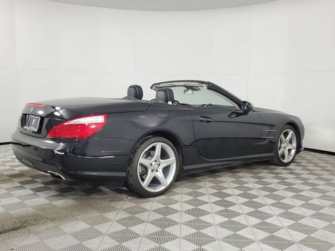 Used 2014 Mercedes-Benz SL 550 image 11