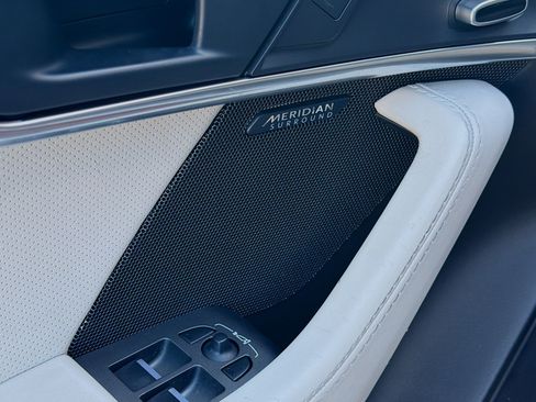 Used 2023 Jaguar F-TYPE Convertible image 21