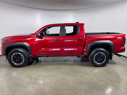 New 2025 Toyota Tacoma TRD Off-Road image 6