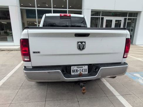Used 2019 RAM 1500 Classic SLT image 4