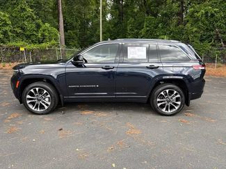 Used 2024 Jeep Grand Cherokee Overland w/ Trailer Tow Package AWD/4WD video 2