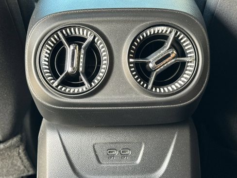 Used 2026 Chevrolet Blazer EV LT FWD image 38