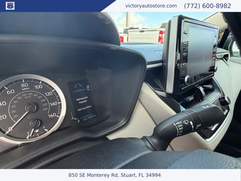 Used 2020 Toyota Corolla LE FWD image 23