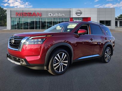 New 2025 Nissan Pathfinder Platinum