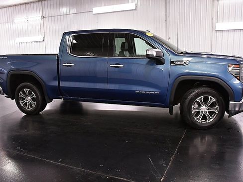 Used 2024 GMC Sierra 1500 SLT image 8