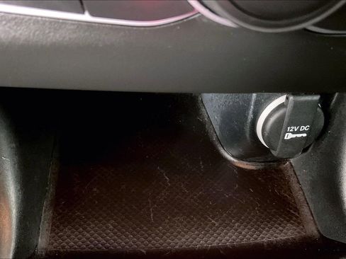 Used 2022 Dodge Charger SXT image 32