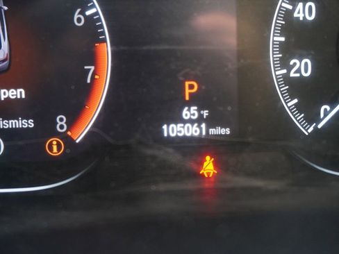 Used 2018 Honda Accord EX image 3