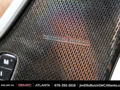 Used 2019 Volvo V90 T5 Inscription w/ Protection Package Premier image 8