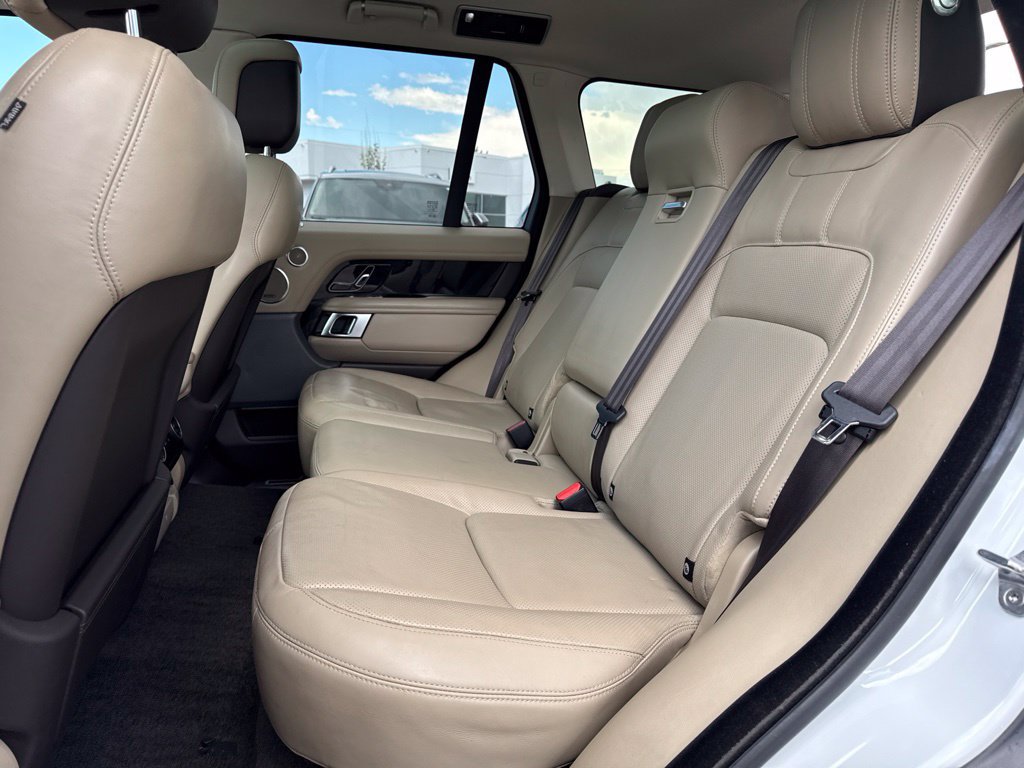 Used 2020 Land Rover Range Rover HSE AWD/4WD image 24