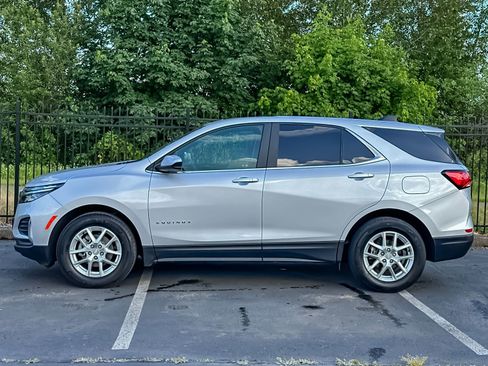 Used 2022 Chevrolet Equinox LT FWD image 6