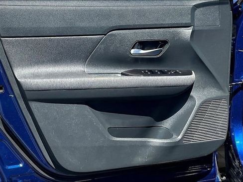 Used 2026 Nissan Kicks SV w/ Cold Weather Package image 18