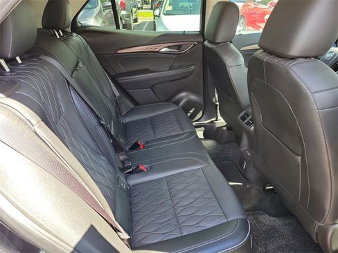 Certified 2023 Buick Envision Avenir image 45