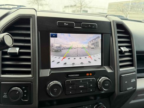 Certified 2022 Ford F250 XL w/ STX Appearance Package image 22