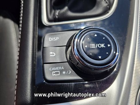 Used 2021 INFINITI Q50 Luxe w/ Seat & Sound Package RWD image 24