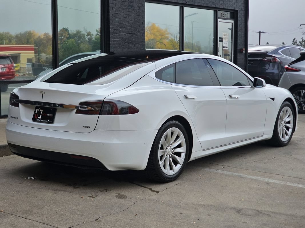 Used 2018 Tesla Model S 75D AWD/4WD image 11