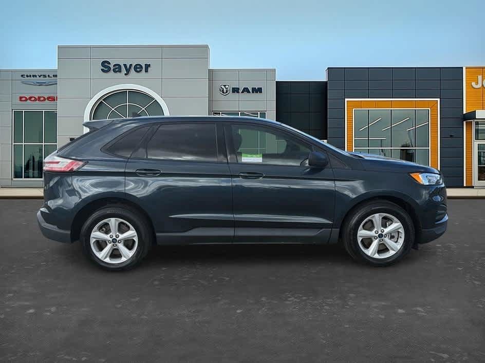 Used 2022 Ford Edge SE AWD/4WD image 8