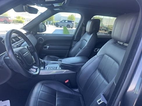 Used 2019 Land Rover Range Rover Sport HSE image 9