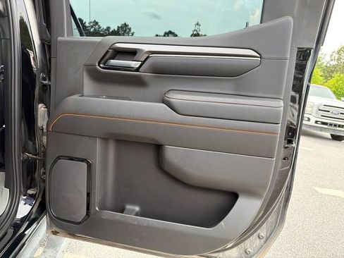 Used 2022 GMC Sierra 1500 AT4 w/ AT4 Premium Package AWD/4WD image 16