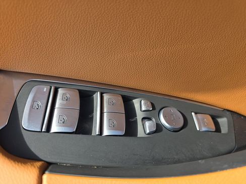 Used 2024 BMW X3 xDrive30i w/ Convenience Package image 41