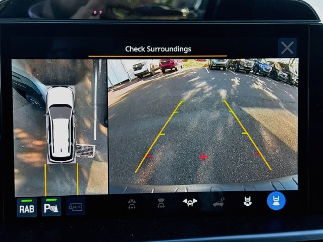 New 2026 Subaru Outback Touring AWD/4WD image 13