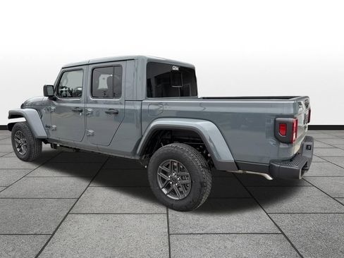 New 2026 Jeep Gladiator Sport AWD/4WD image 3