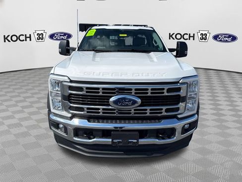 Used 2024 Ford F550 4x4 Regular Cab Super Duty image 2