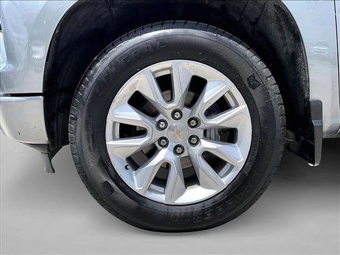 Used 2024 Chevrolet Silverado 1500 Custom RWD image 10