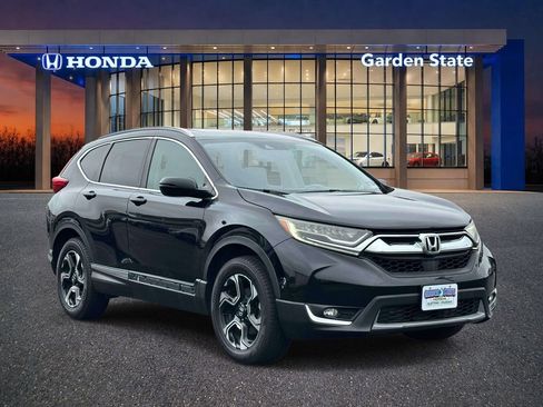 Used 2017 Honda CR-V Touring image 2