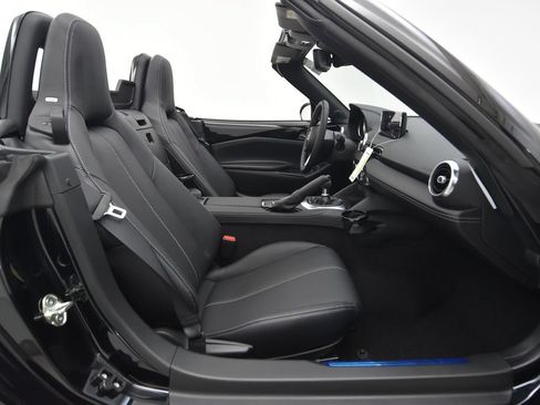 New 2026 MAZDA MX-5 Miata Grand Touring w/ Weather Package RWD image 26