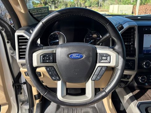 Certified 2021 Ford F250 Lariat w/ Lariat Ultimate Package image 16