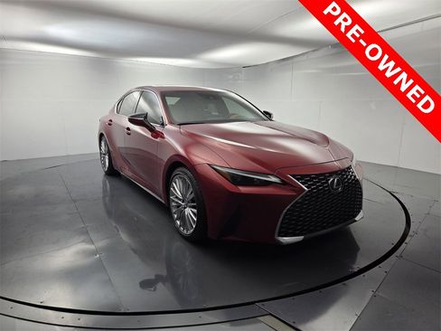 Used 2023 Lexus IS 300 w/ Premium Package image 4
